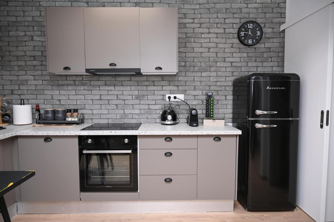 Apartament Urban Loft By Neuvel Ateny Zewnętrze zdjęcie