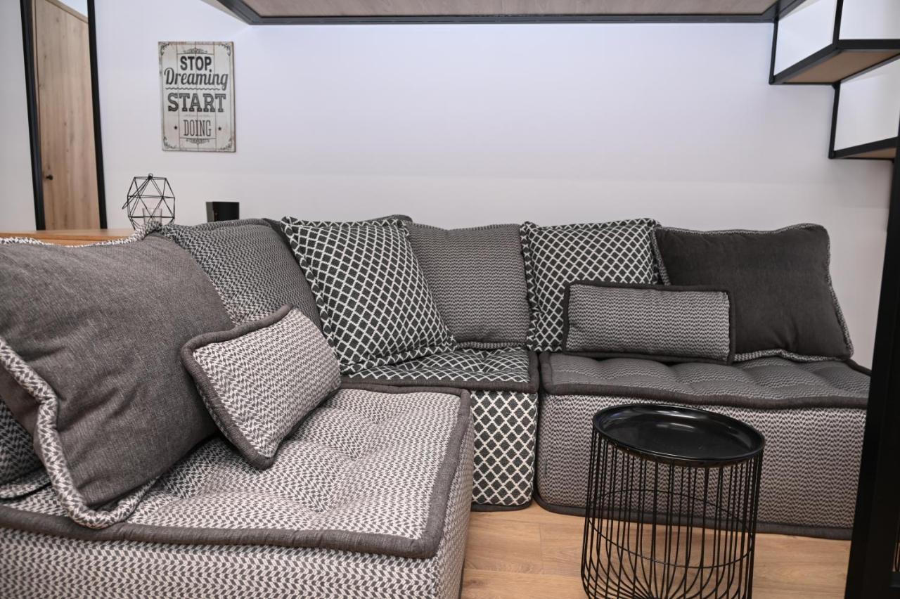 Apartament Urban Loft By Neuvel Ateny Zewnętrze zdjęcie